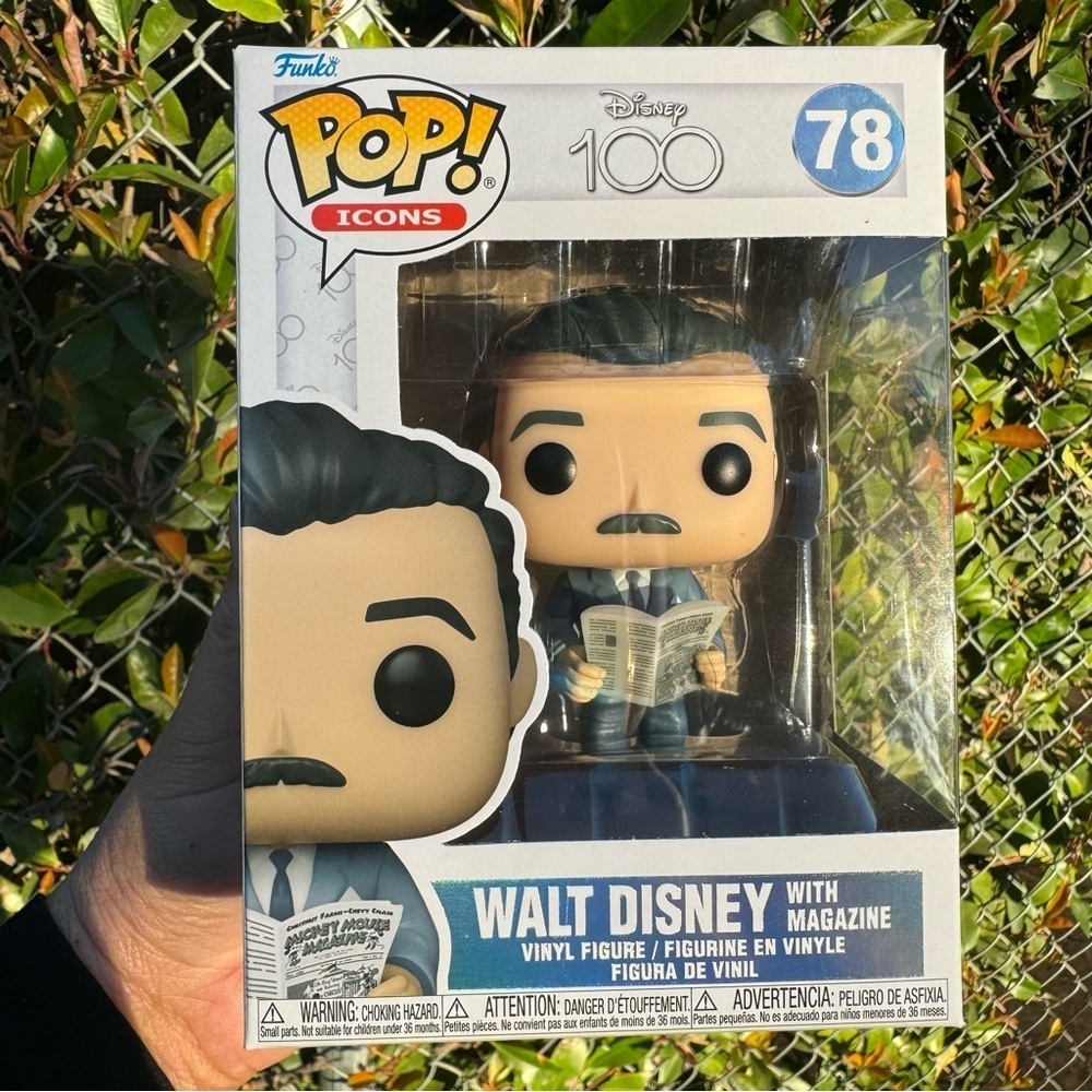 Disney 100 Walt Disney With Mickey Mouse Magazine Funko Pop Icons # 78